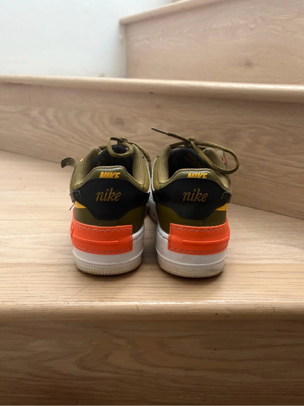 RARE Nike Women's Air Force 1 shadow Olive flak - Picture 2 of 4
